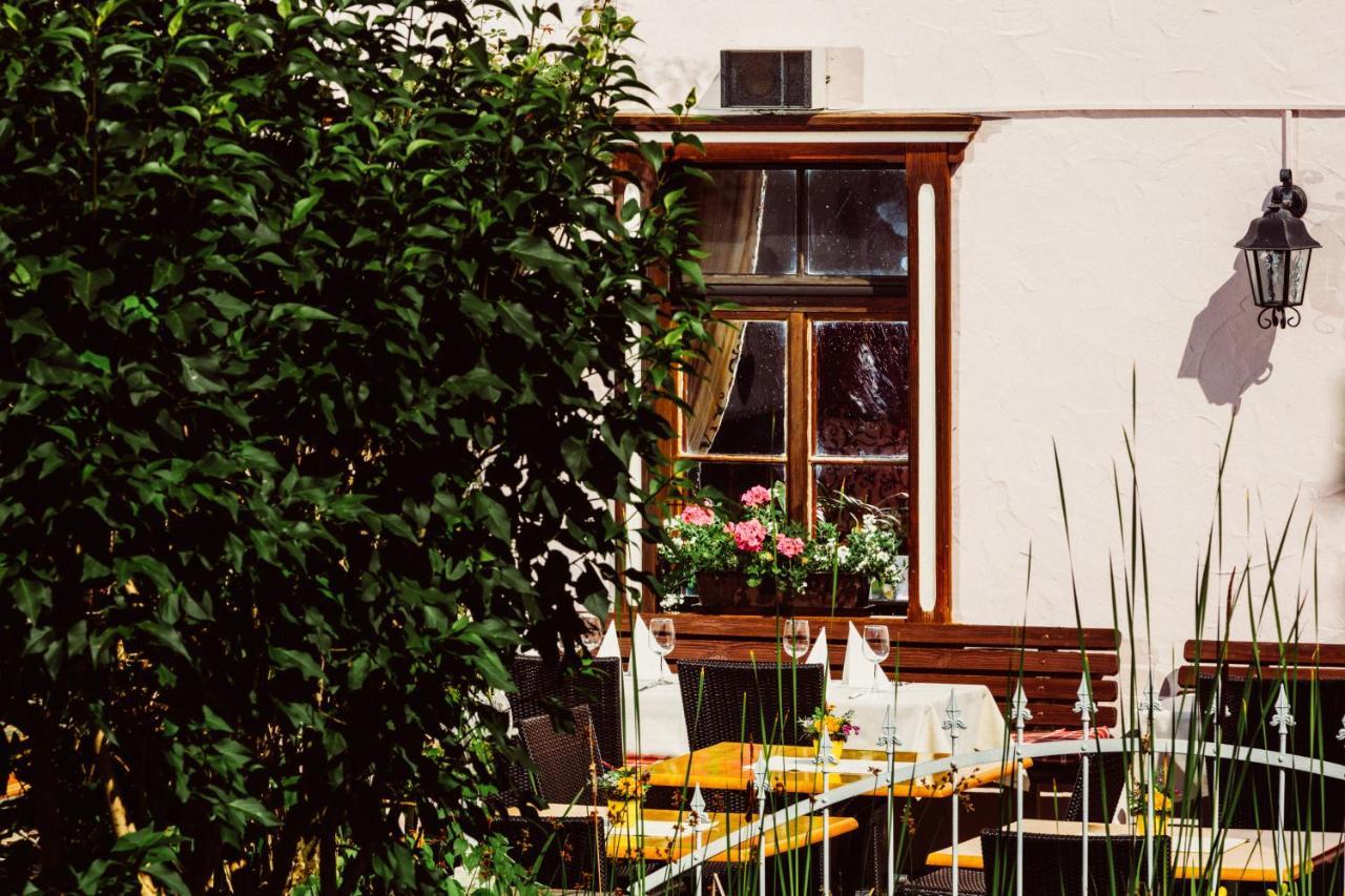 Traditionsgasthof Weissbacher アウフファッハ エクステリア 写真